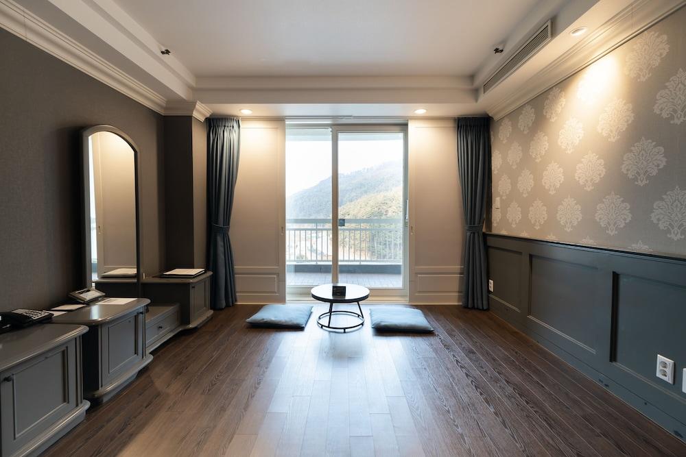 Kensington Hotel Pyeongchang Eksteriør billede